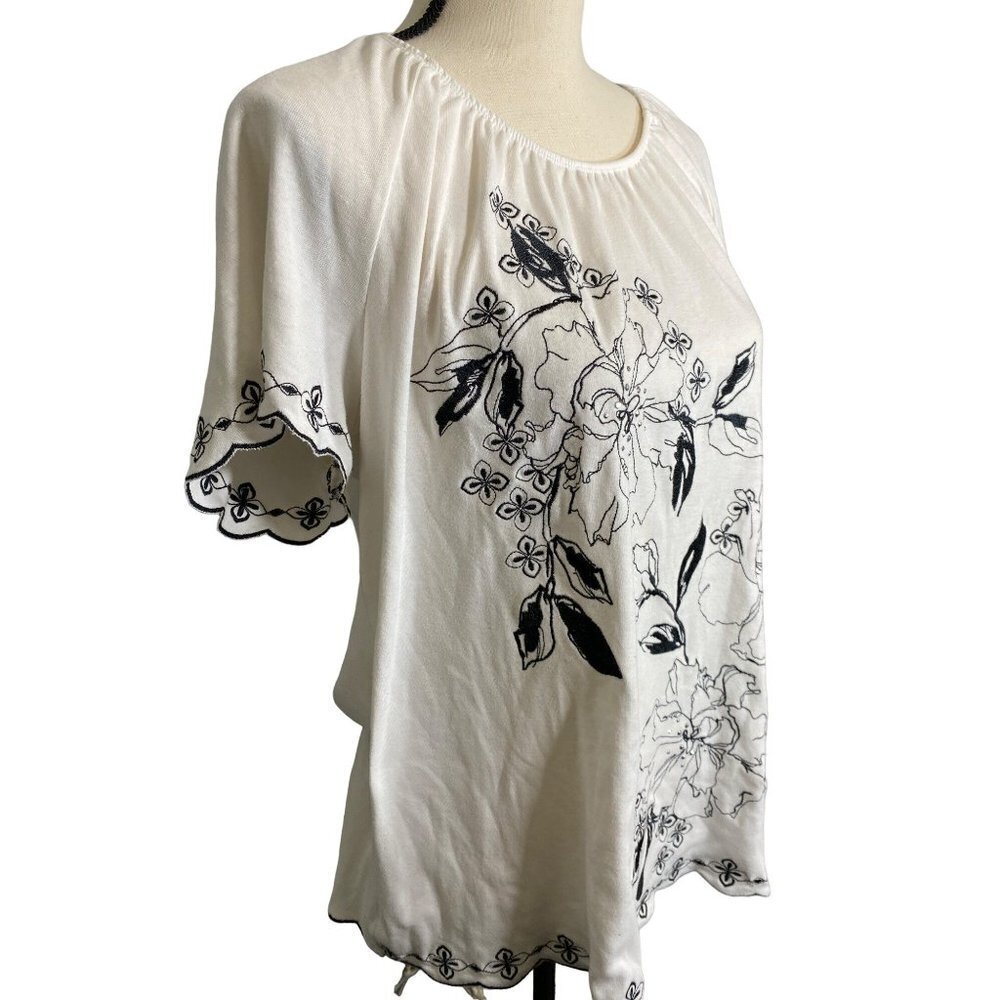 Floral embroidered‎ white tunic blouse women size Large - Picture 3 of 5